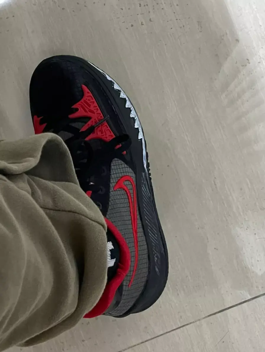 Alternative view of Giày Nike Kyrie Low 4 EP 'Black Red' CZ0105-006