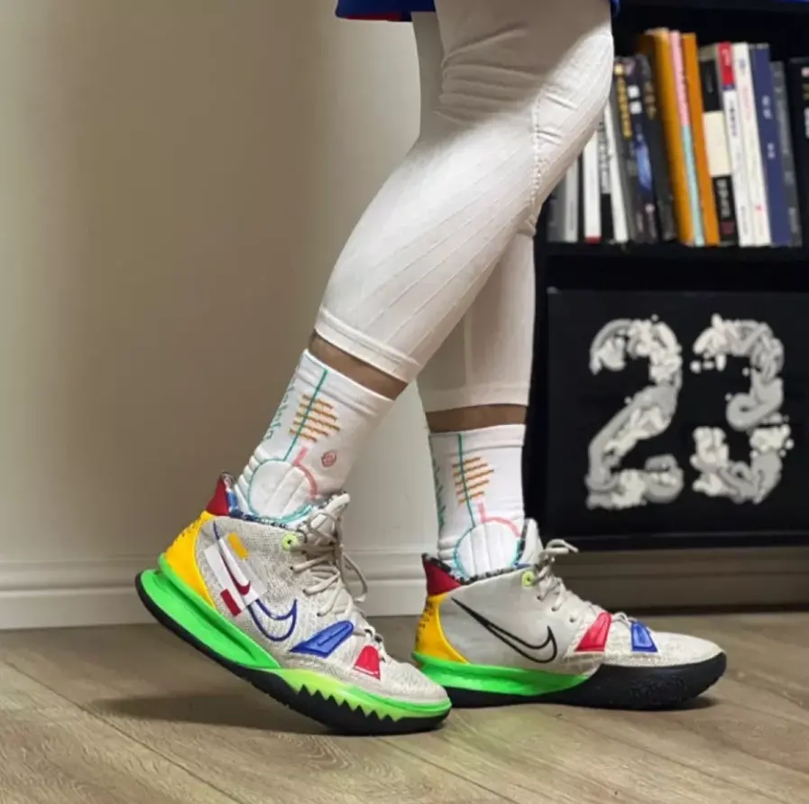 Giày Nike Kyrie 7 'Visions' DC9122-001 - Ảnh 4