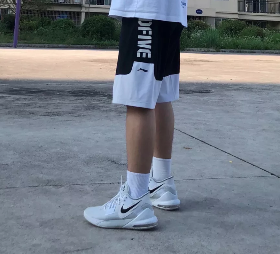 Giày Nike Air Max Impact 2 'White Black' CQ9382-100 - Ảnh 4