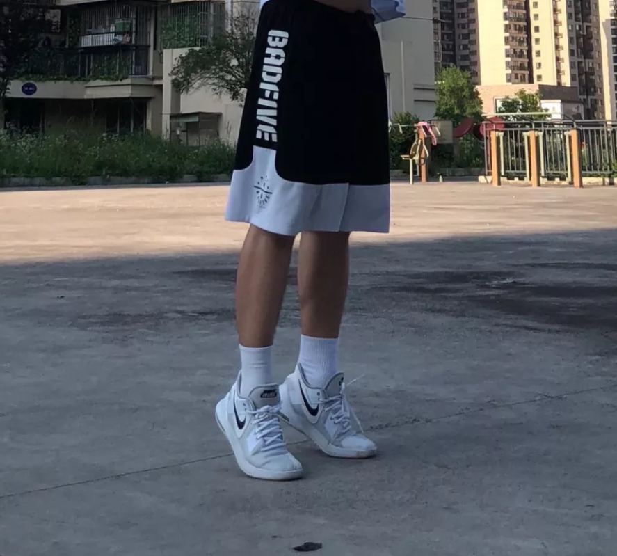 Giày Nike Air Max Impact 2 'White Black' CQ9382-100 - Ảnh 3