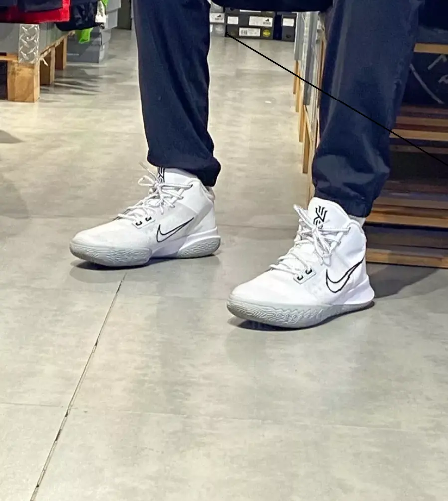 Alternative view of Giày Nike Kyrie Flytrap 4 EP 'White' CT1973-100