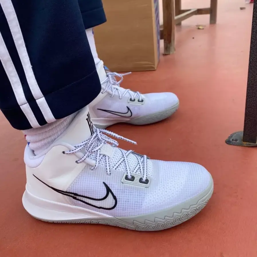 Giày Nike Kyrie Flytrap 4 EP 'White' CT1973-100 - Ảnh 4