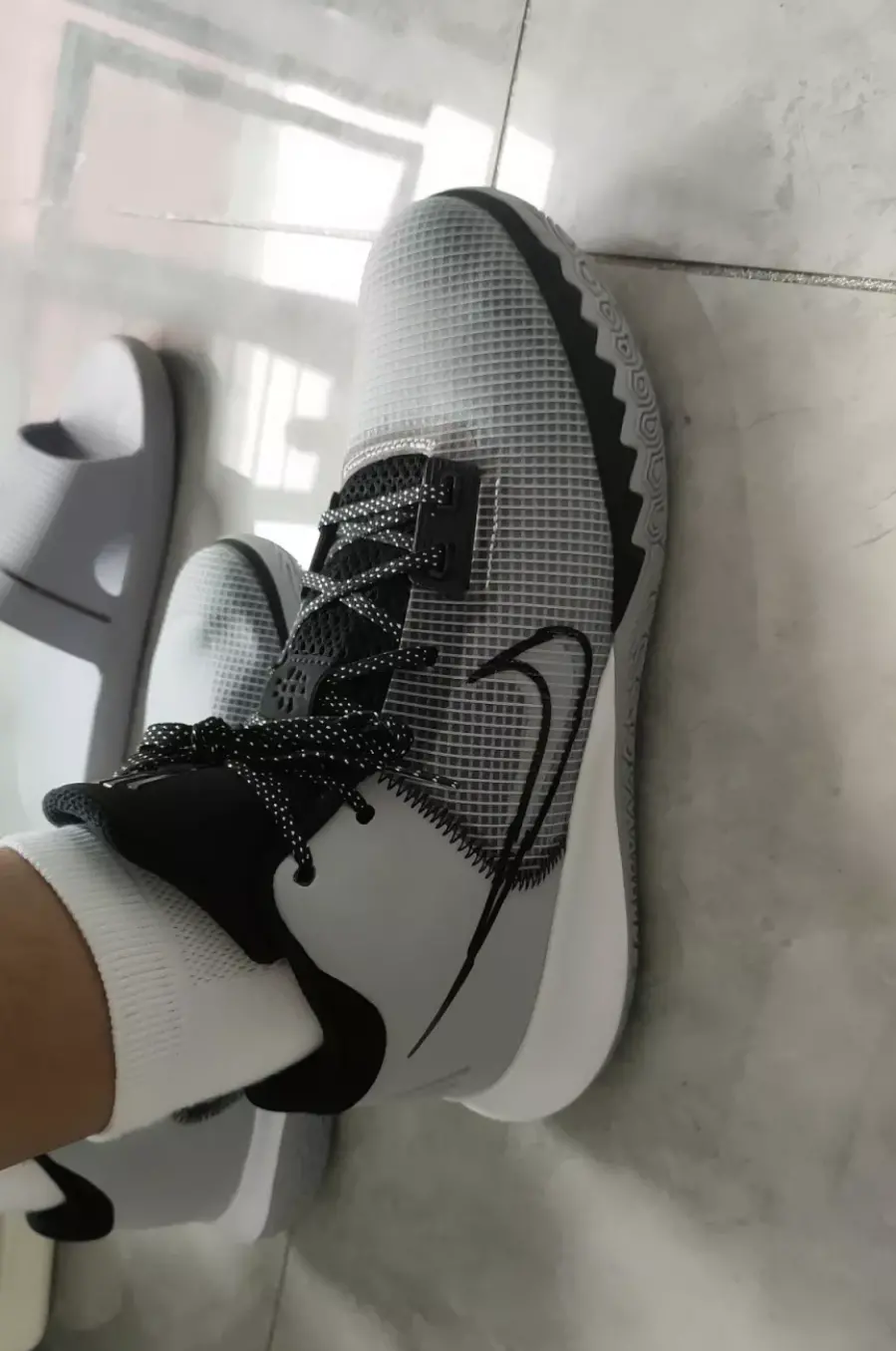 Giày Nike Kyrie Flytrap 4 EP 'Wolf Grey' CT1973-002 - Ảnh 4