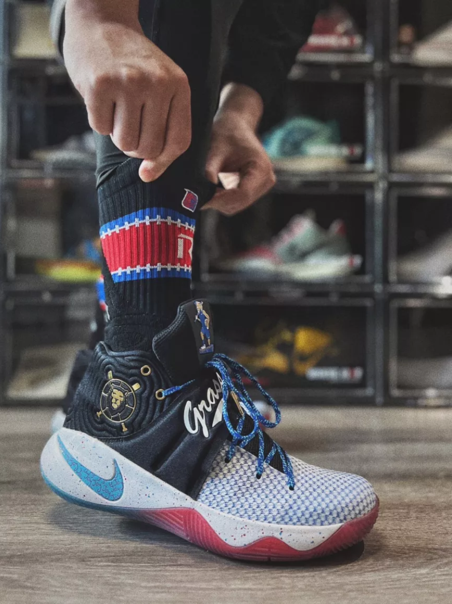 Giày Nike Kyrie 2 'Doernbecher' 898641-001 - Ảnh 4