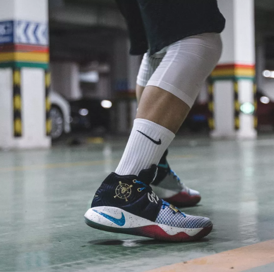 Giày Nike Kyrie 2 'Doernbecher' 898641-001 - Ảnh 3