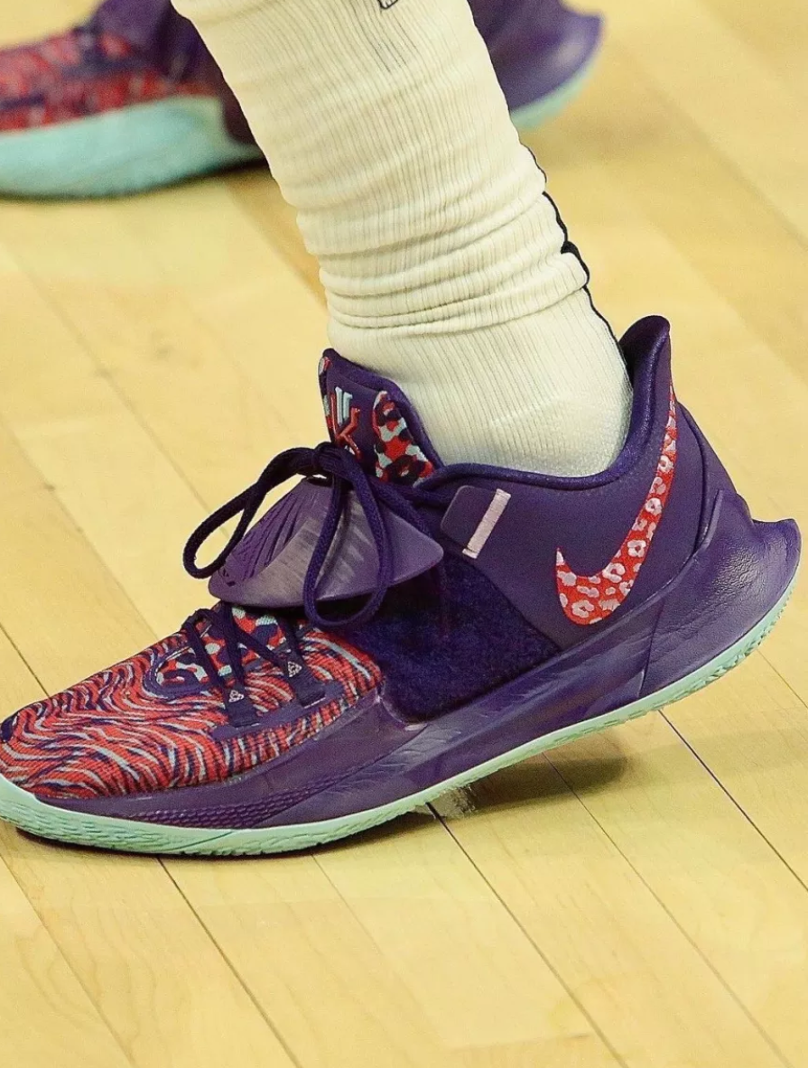 Giày Nike Kyrie Low 3 'Orchid' CJ1286-500 - Ảnh 3
