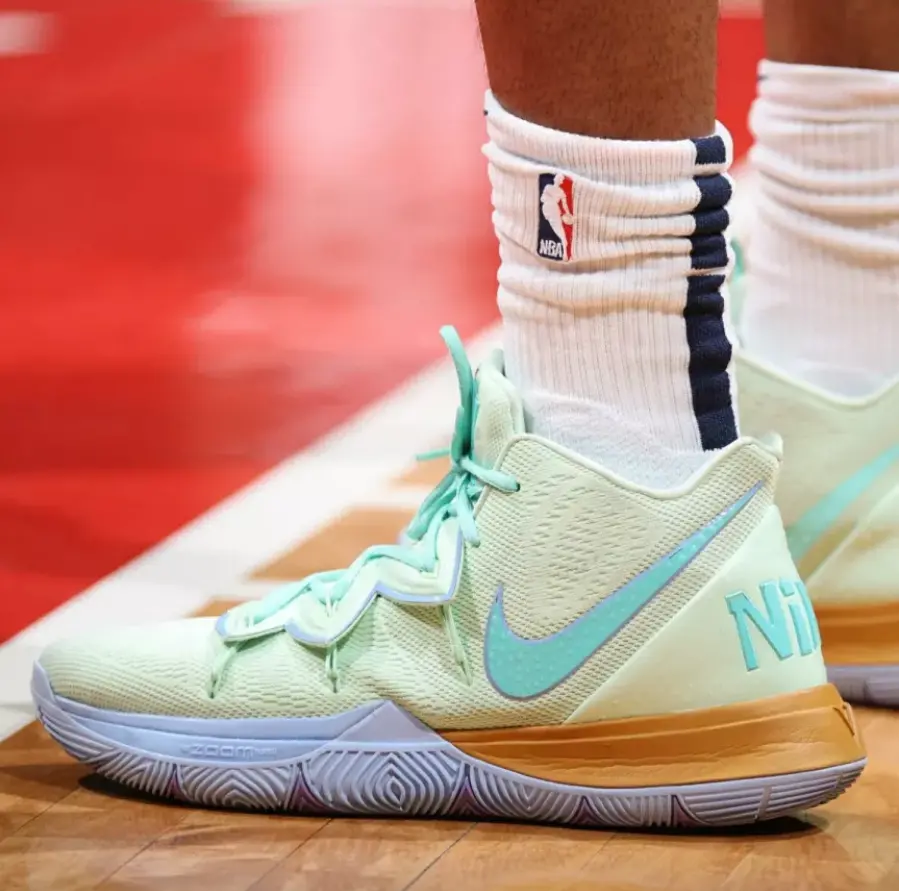 Giày Nike Kyrie 5 'Spongebob Squidward' CJ6950-300 - Ảnh 4
