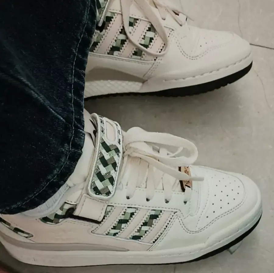 Alternative view of Giày Adidas Forum Low 'Beige' FZ5591