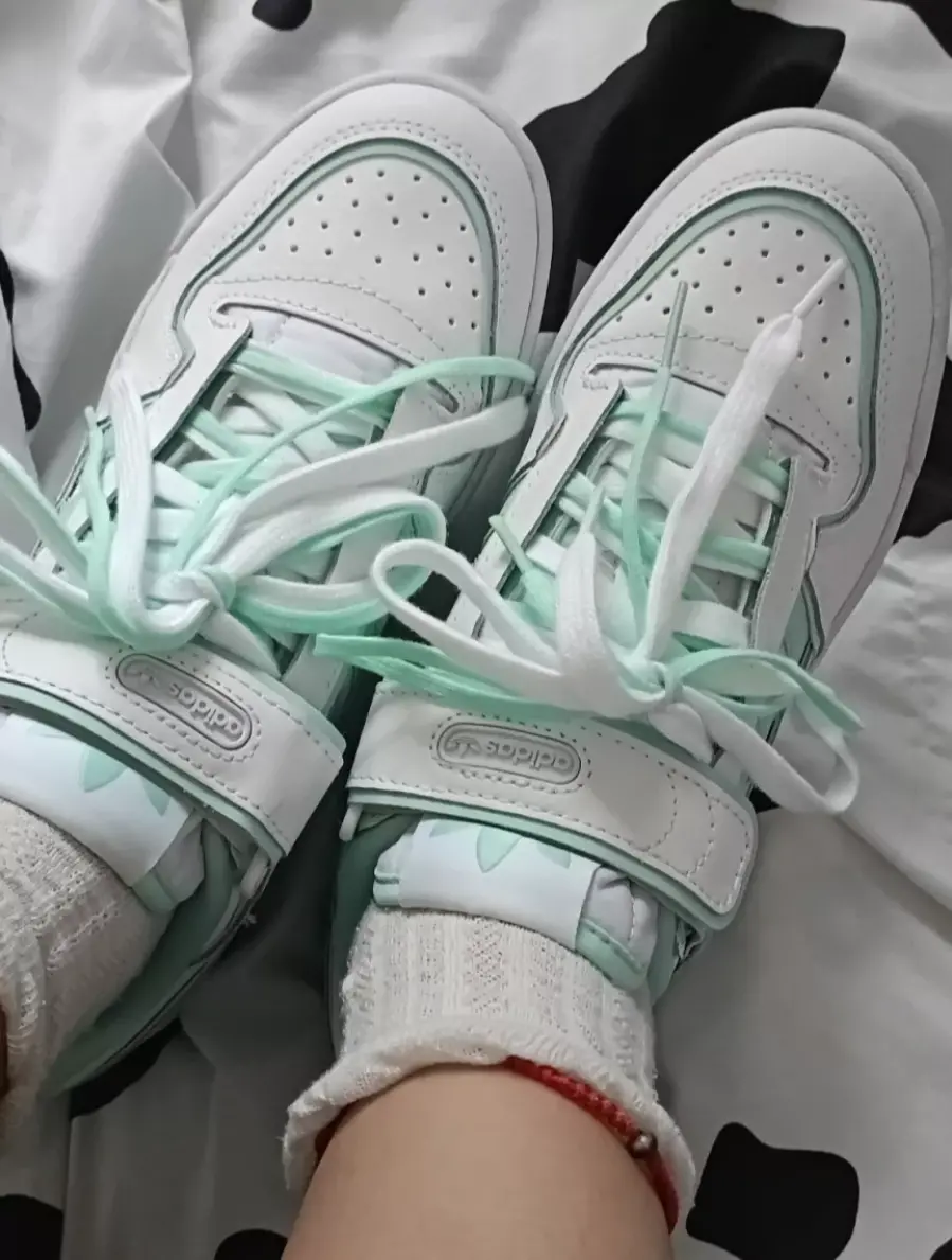 Alternative view of Giày Adidas Forum Plus W FY4529