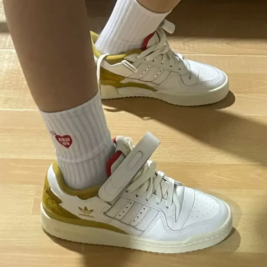 Giày Adidas Forum 84 Low 'Cream White Victory Gold' GZ8961 - Ảnh 4