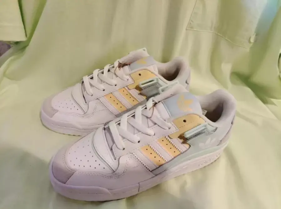 Alternative view of Giày Adidas Forum Exhibit Low 'Cloud White' GX2160