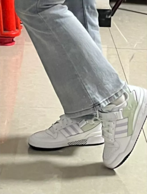 Alternative view of Giày Adidas Tenis Forum Low 'White' GY9492