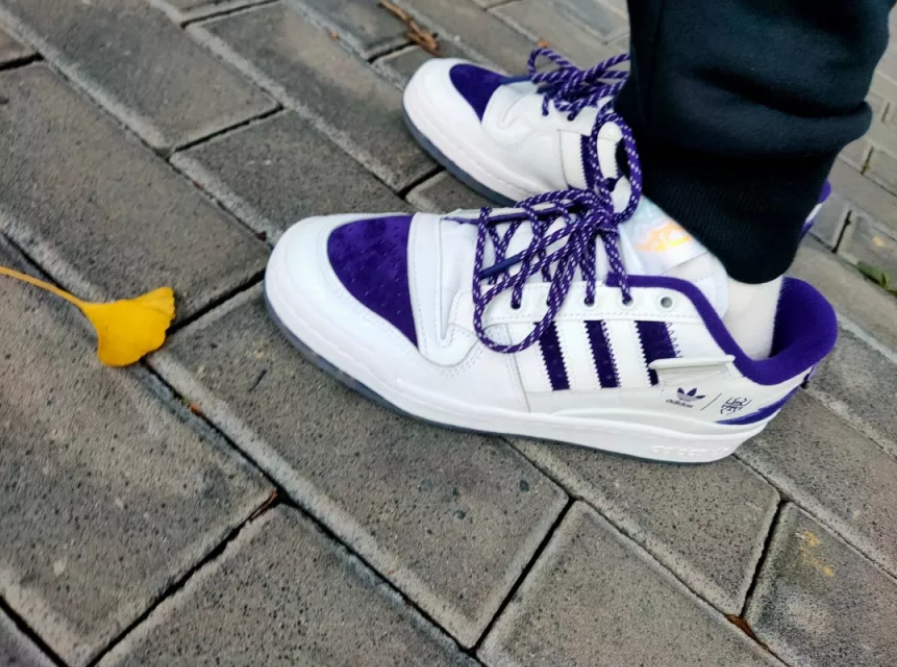 Giày Adidas Donovan Mitchell x Forum Low 'Collegiate Purple' GY8287 - Ảnh 4