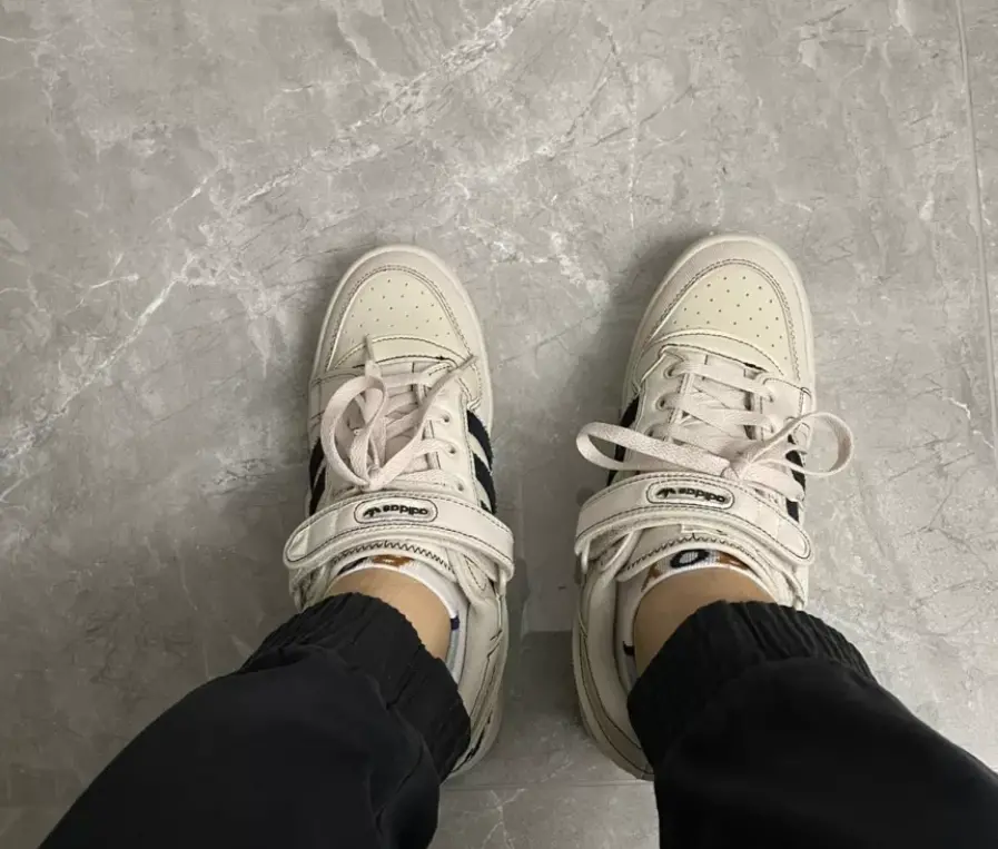 Alternative view of Giày Adidas Forum 84 Low 'Cream' HP9563