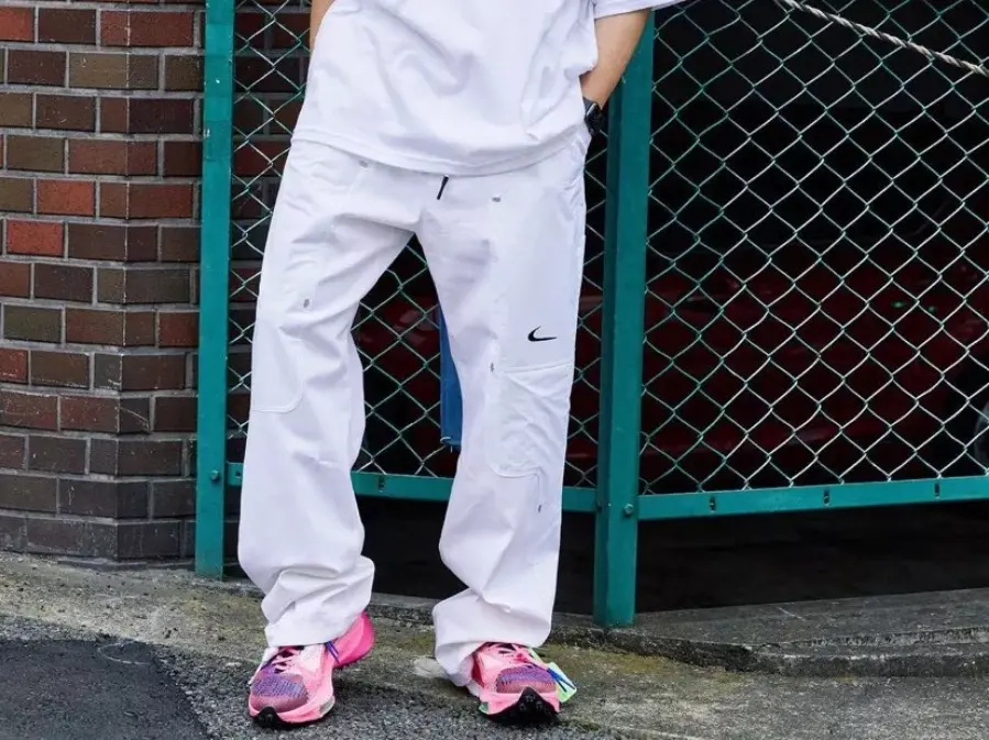 Alternative view of Giày Nike x Air Zoom Tempo Next% 'Pink Glow' CV0697-400