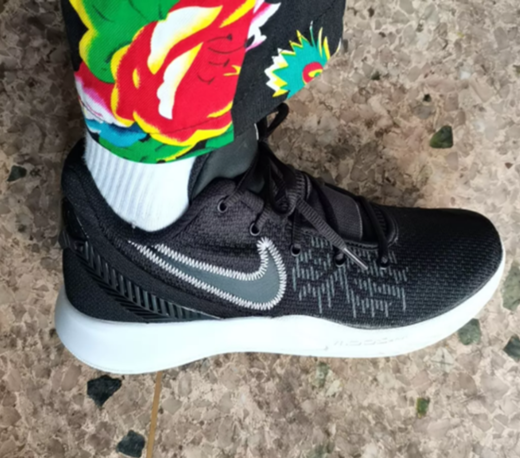 Giày Nike Kyrie Flytrap 2 EP 'Black White' AO4438-001 - Ảnh 2