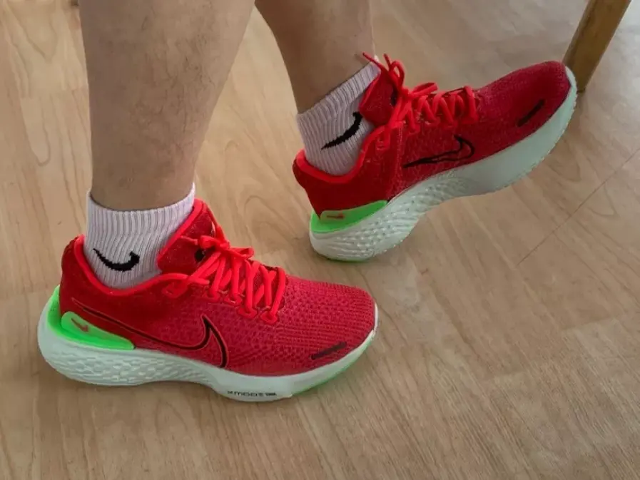 Giày Nike ZoomX Invincible Run Flyknit 2 'Siren Red' DH5425-600 - Ảnh 3
