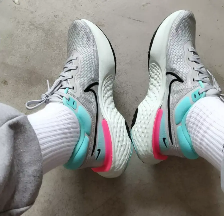Giày Nike ZoomX Invincible Run Flyknit 'Grey Fog Dynamic Turquoise' CT2228-003 - Ảnh 4