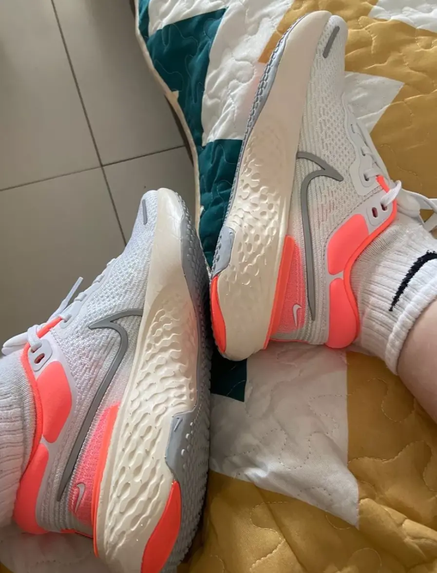 Giày Nike Wmns ZoomX Invincible Run Flyknit 'White Bright Mango' CT2229-100 - Ảnh 3
