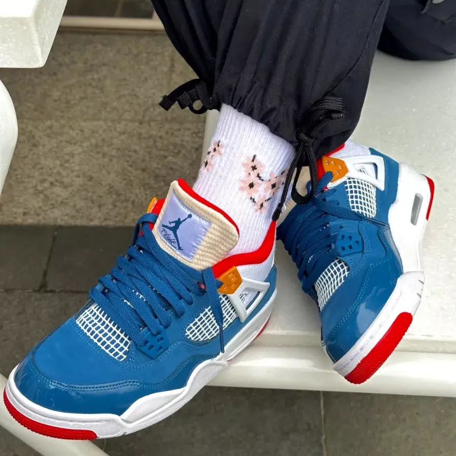 Alternative view of Giày Nike Air Jordan 4 Retro 'Messy Room' DR6952-400