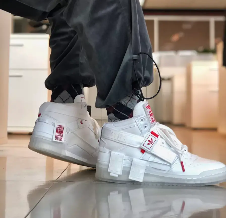 Giày Adidas Forum Communicator Mid 'Chinese New Year' GZ9031 - Ảnh 4