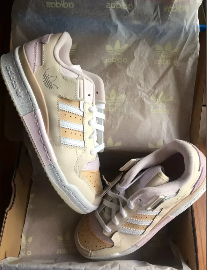 Alternative view of Giày Adidas Forum Exhibit Low 'Ecru Tint' GW6346