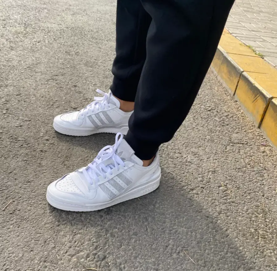 Alternative view of Giày Adidas Forum 84 Low Minimalist 'Cloud White' FY7997