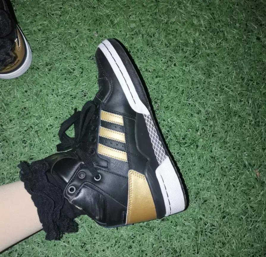 Giày Adidas Originals Forum Mid Sneakers/Shoes D98179 - Ảnh 4