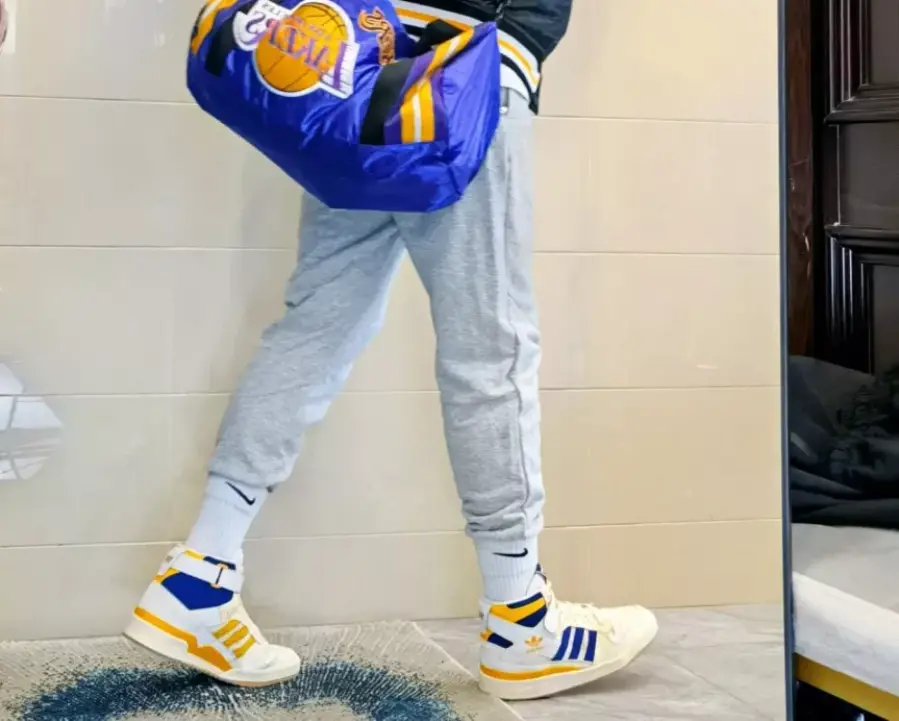 Alternative view of Giày Adidas Forum 84 'Purple Gold' GX9054