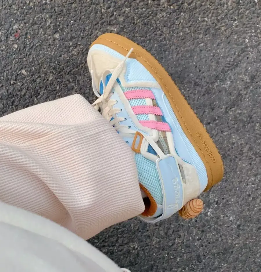 Alternative view of Giày Adidas Forum Exhibit Mid GW8921