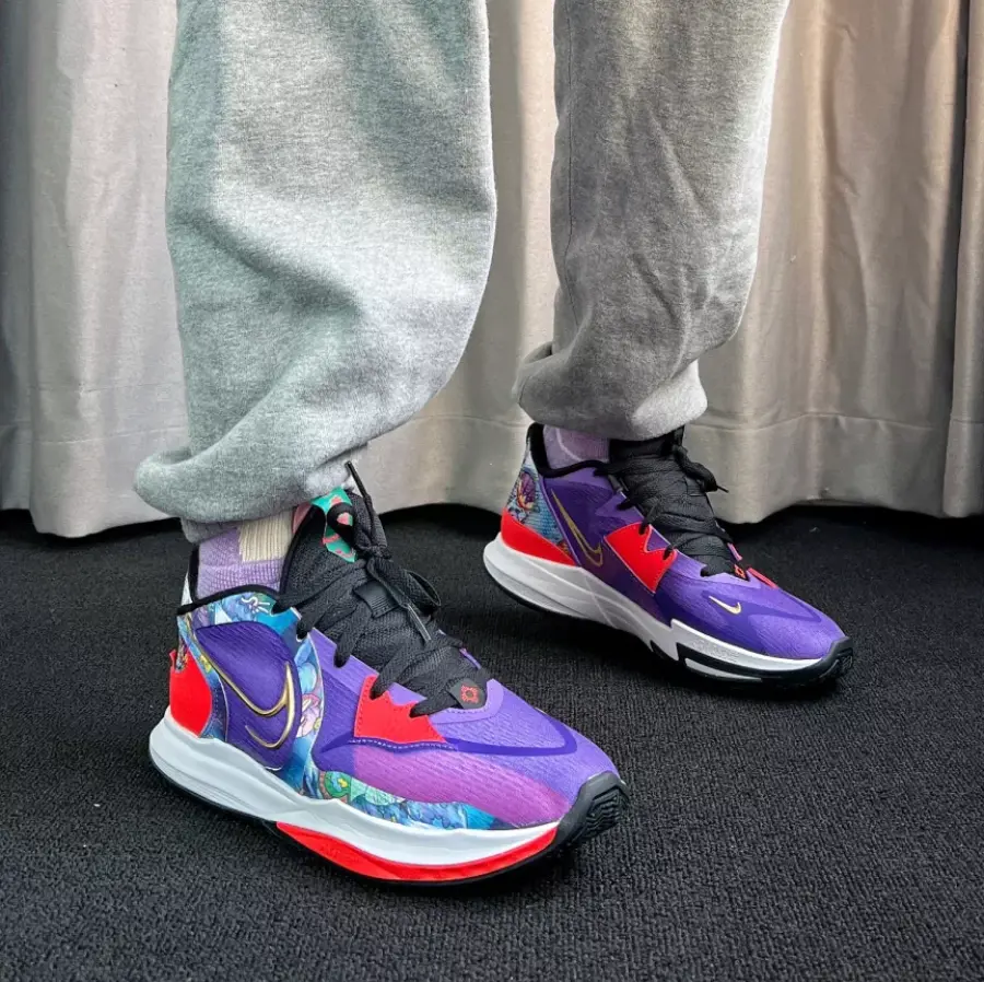 Giày Nike Kyrie Low 5 EP 'Jewell Loyd Mural' DJ6014-002 - Ảnh 3