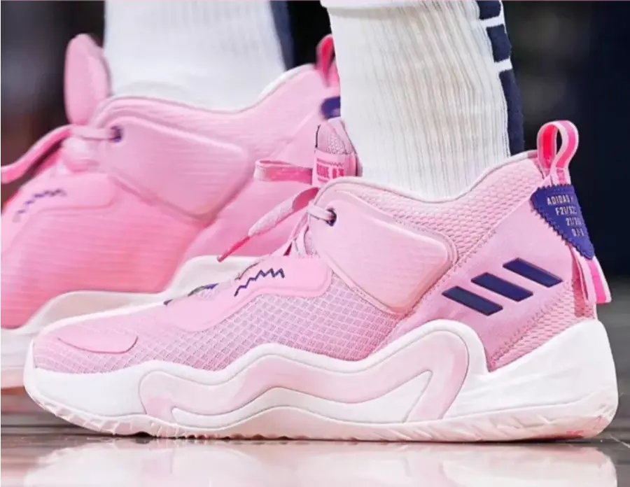Alternative view of Giày Adidas D O N Issue 3 'Light Pink' GW3643