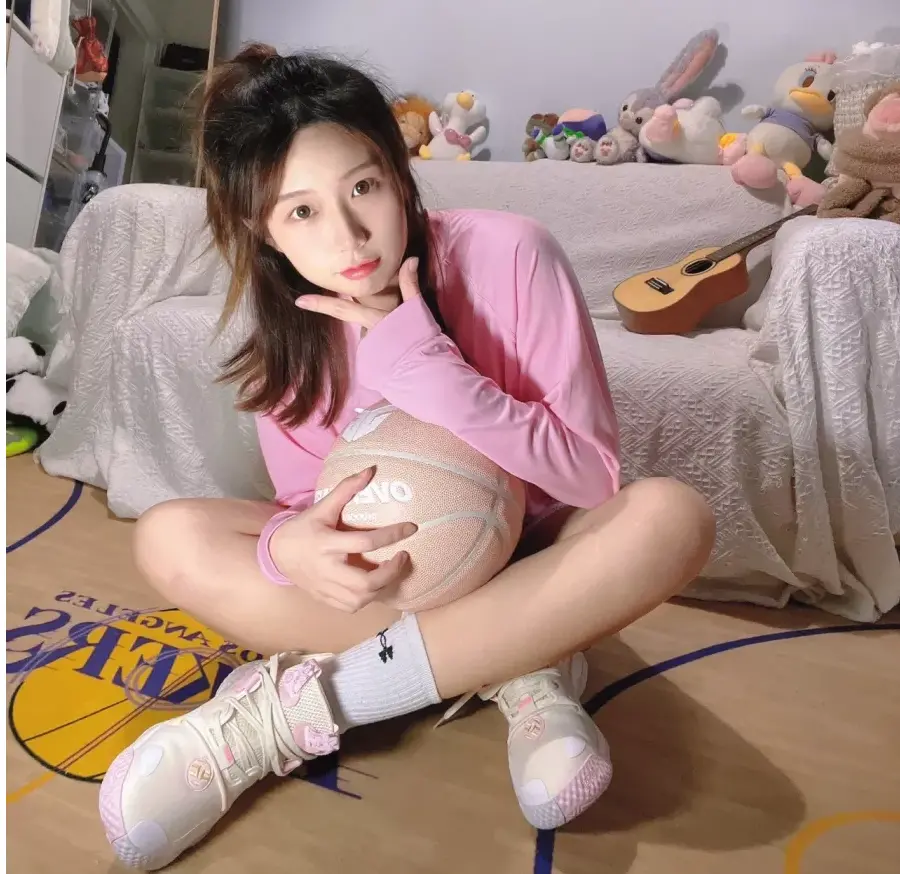 Giày Adidas Harden Vol 6 'Cream Light Pink' GY2147 - Ảnh 3