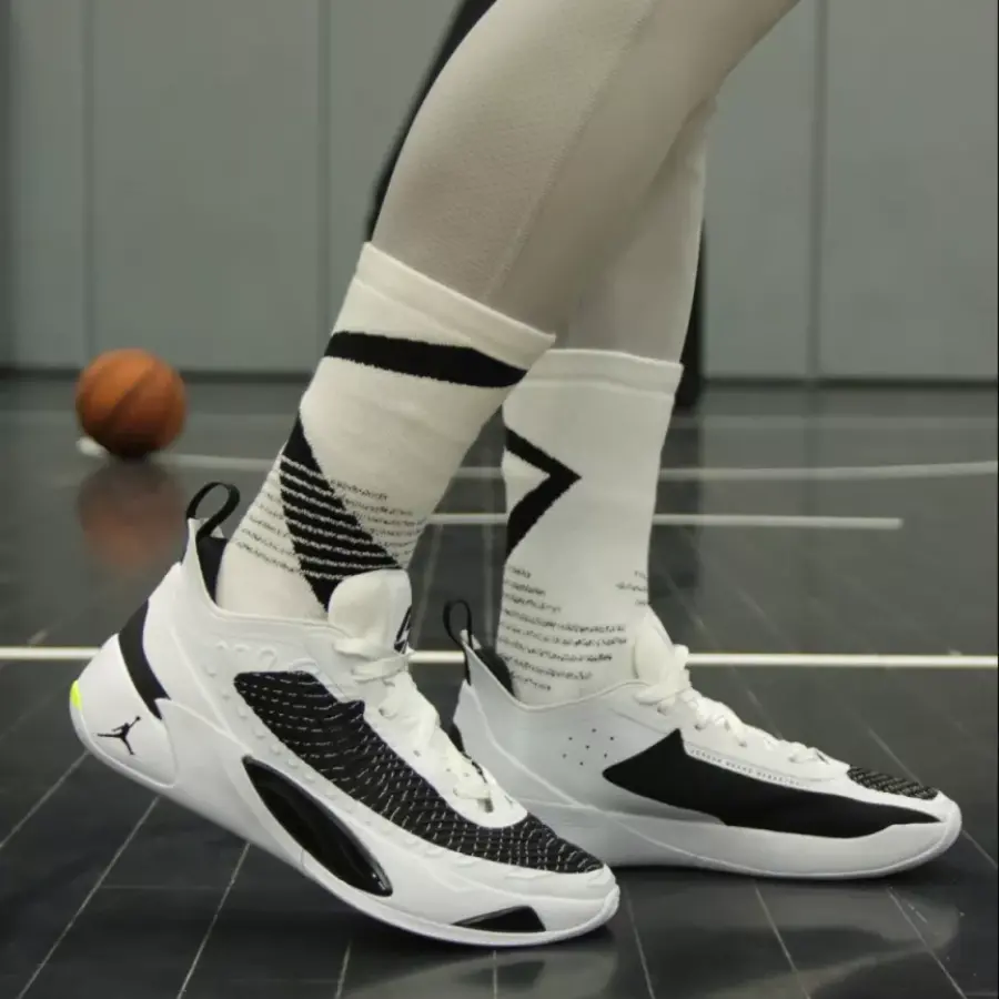 Giày Nike Air Jordan Luka 1 'Reverse Orca' DQ6510-107 - Ảnh 5