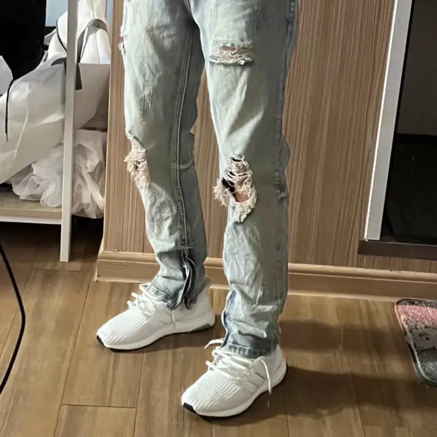 Alternative view of Giày Adidas Ultra Boost 1.0 DNA 'White Gum Camo Sole' GY9135