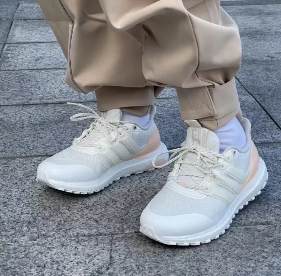 Giày Adidas Ultraboost Guard ‘White Orange’ H03602 - Ảnh 4