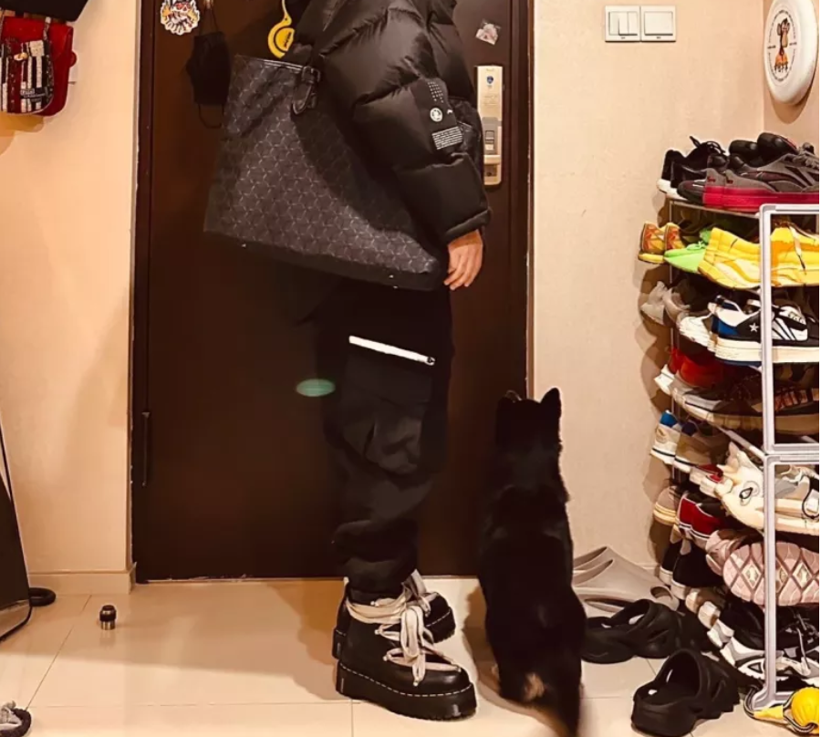 Giày Rick Owens x 1460 Quad Sole Pentagram Jumbo Lace Boot 'Black' 27977001 - Ảnh 4