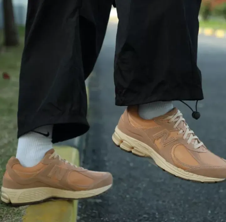 Giày New Balance 2002R 'Toast' M2002RPL - Ảnh 4