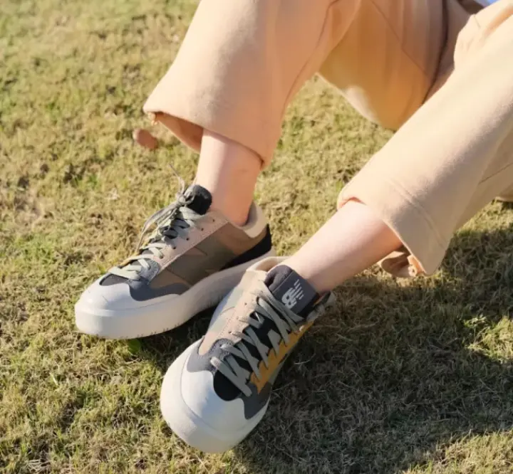 Giày New Balance 302 'Dark Camo Rich Oak' CT302PD - Ảnh 3