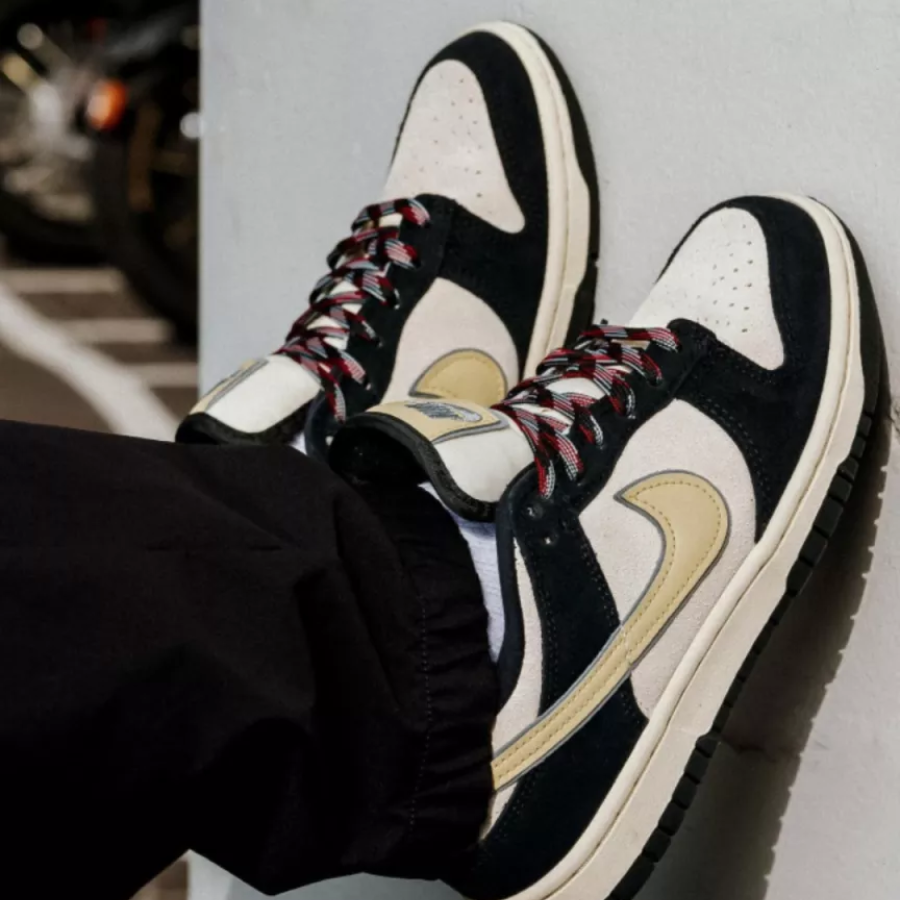 Giày Nike Dunk Low LX 'Black Team Gold' DV3054-001 - Ảnh 4