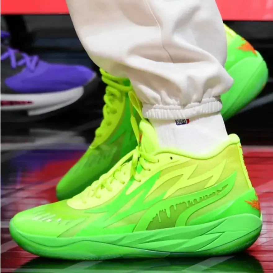 Alternative view of Giày Puma LaMelo Ball MB.02 'Nickelodeon Slime' 377584-01