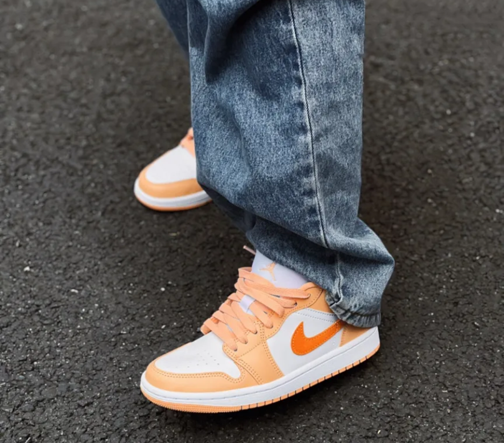 Giày Nike Air Jordan 1 Low 'Sunset Haze' DC0774-801 - Ảnh 3