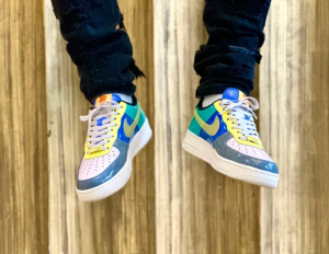 Alternative view of Giày Nike Undefeated x Air Force 1 Low 'Community' DV5255-001