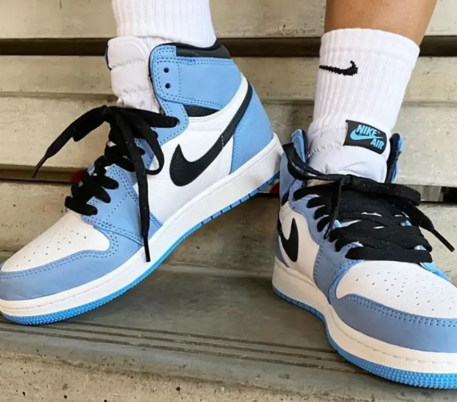 Giày Nike Air Jordan 1 Retro 'University Blue' 575441-134 - Ảnh 3