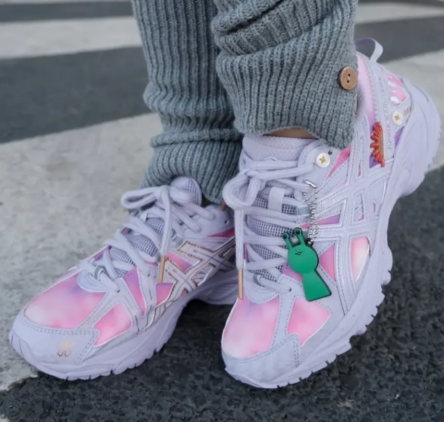 Alternative view of Giày Asics x Junna Maruyama Gel-Kahana 'Taro Purple' 1203A263-700