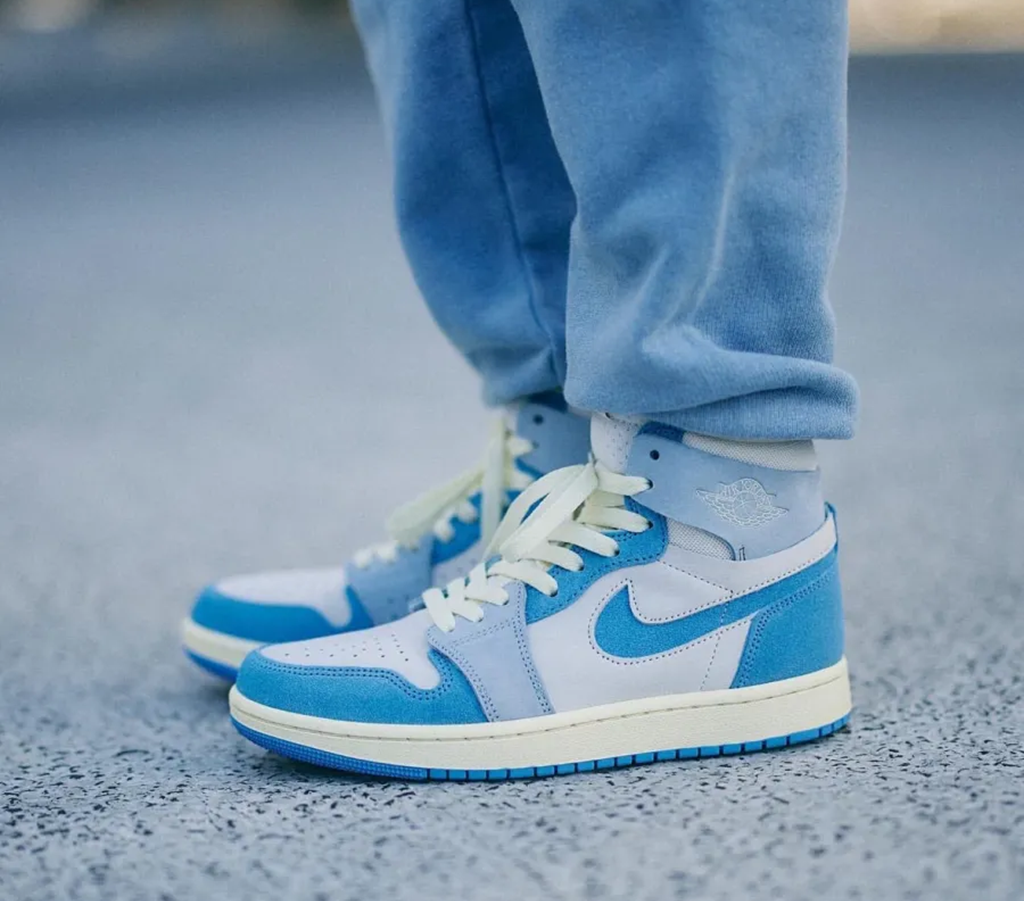 Giày Nike Air Jordan 1 High Zoom Air CMFT 2 'University Blue' DV1305-004 - Ảnh 2