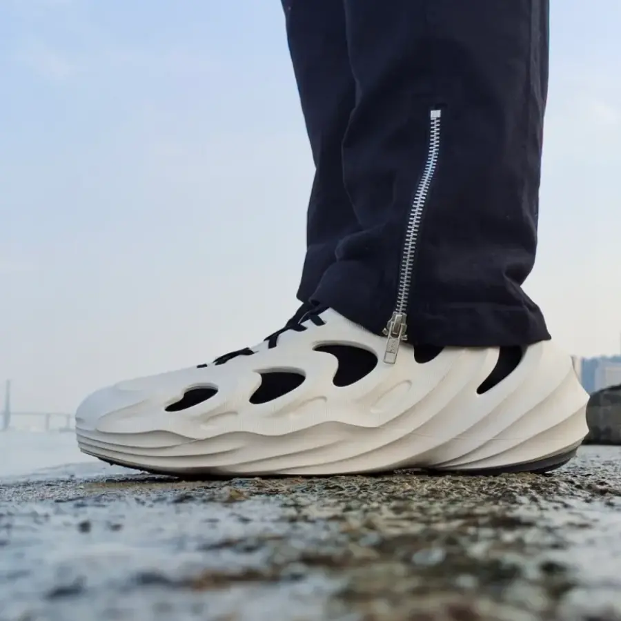 Giày Adidas AdiFOM Q 'Wonder White Core Black' HP6582 - Ảnh 7