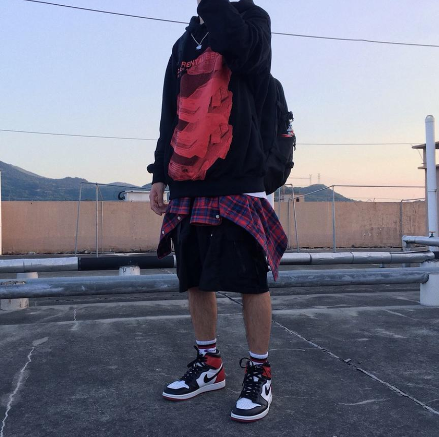 Giày Nike Air Jordan 1 Retro 'Black Toe' 555088-125 - Ảnh 4