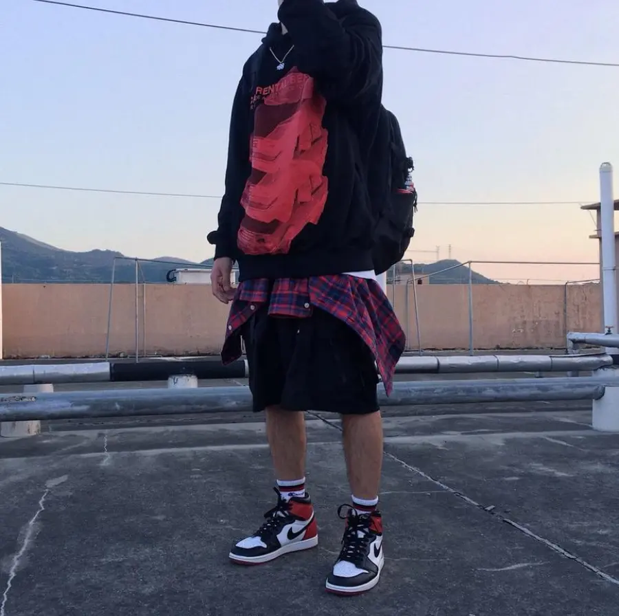Giày Nike Air Jordan 1 Retro 'Black Toe' 555088-125 - Ảnh 4