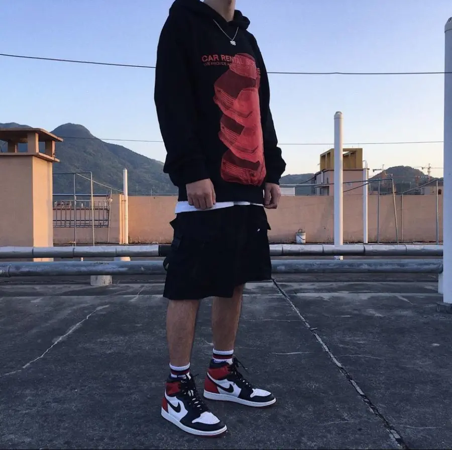 Giày Nike Air Jordan 1 Retro 'Black Toe' 555088-125 - Ảnh 5